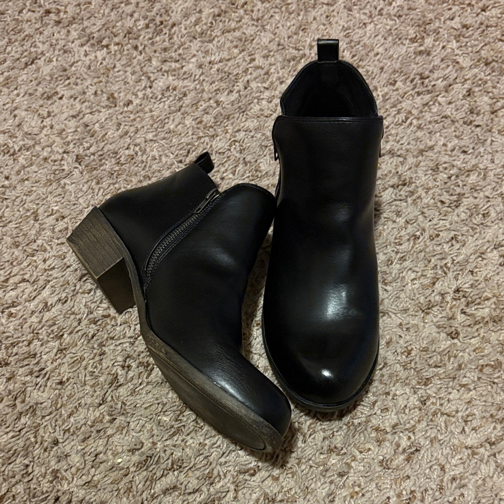 Elegant Black Leather Ankle Booties
